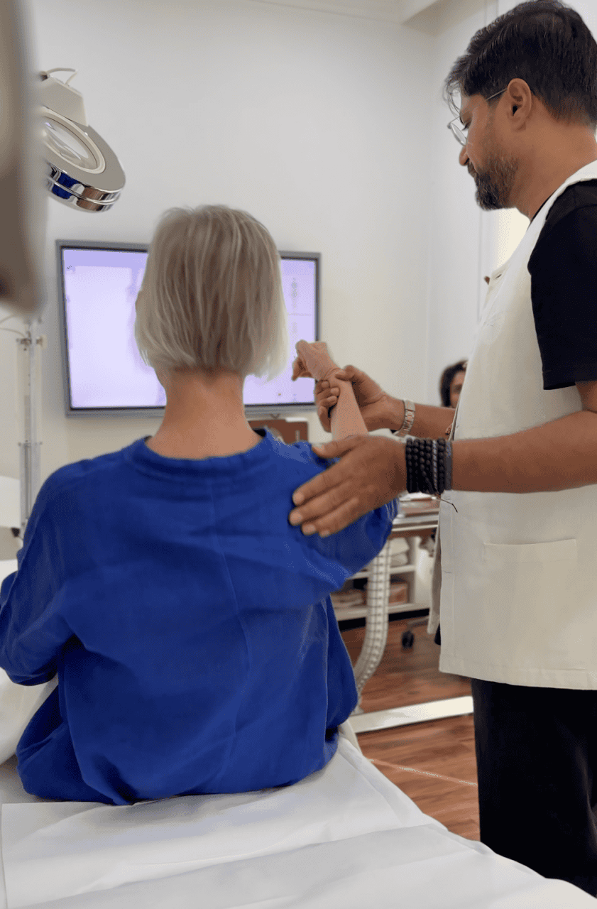 Comprehensive specialized assessment at Healers Clinic Dubai - Thorough evaluation using standard clinical and holistic assessment techniques